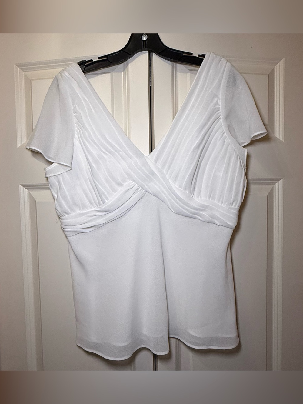 Sheri Martin White Pleated V-Neck Chemise Top with Flutter Sleeves